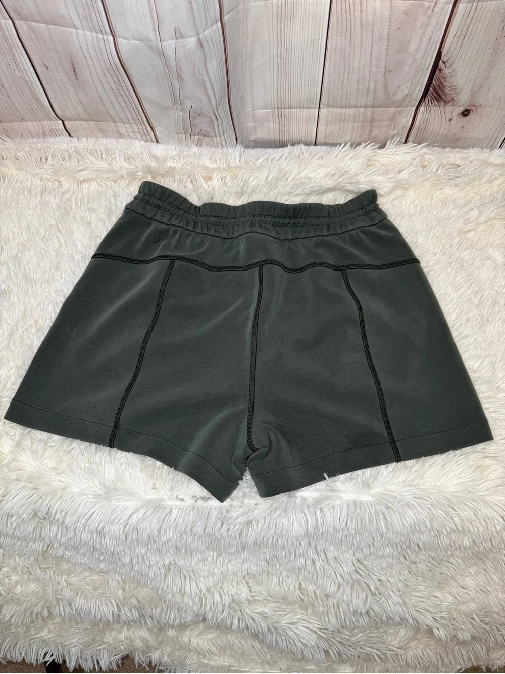 Lululemon Softstreme High Rise Short 4” Rainforest Green